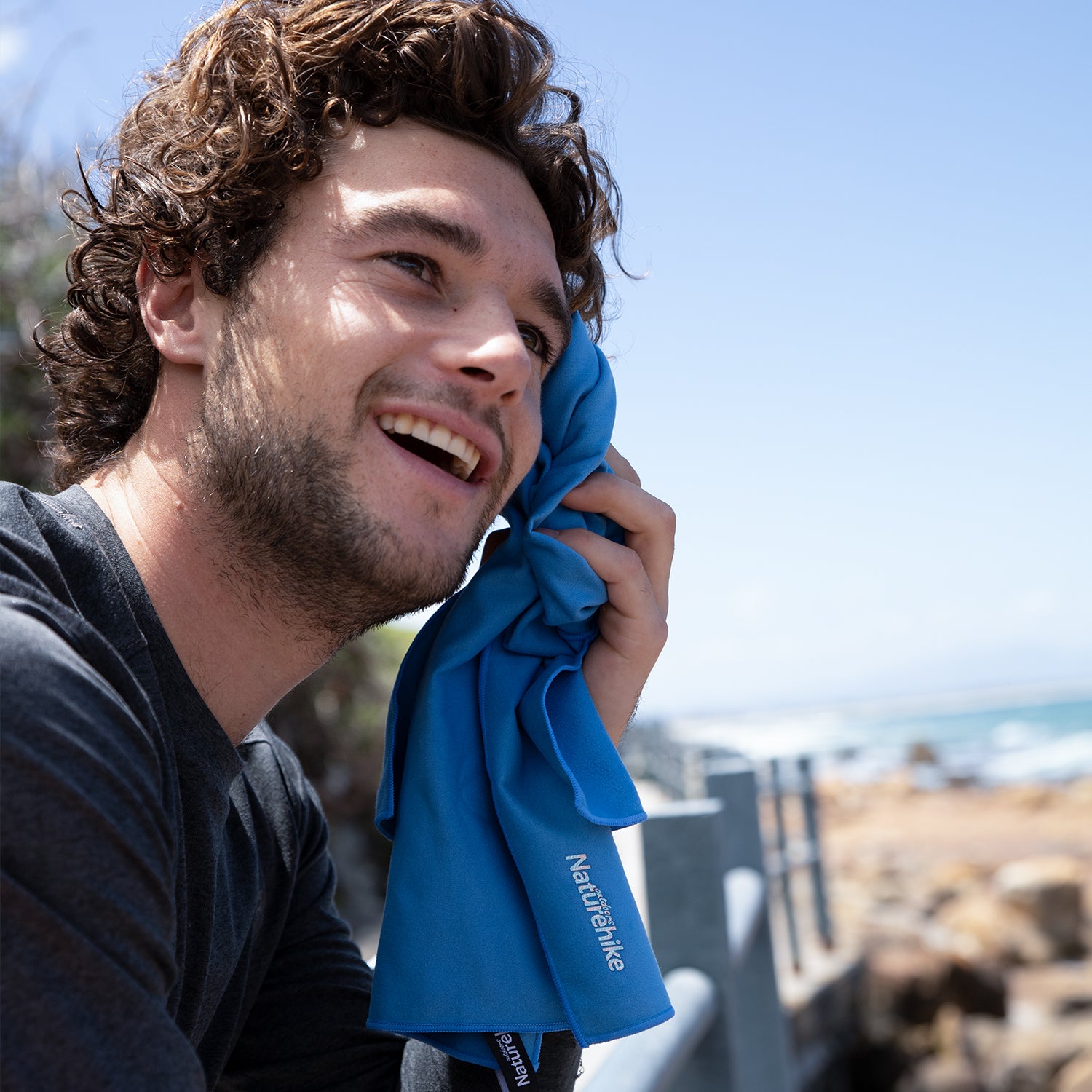 健身速乾抗菌沙灘毛巾 | 吸濕速乾 | 旅行、沙灘、運動適用 NH20FS009