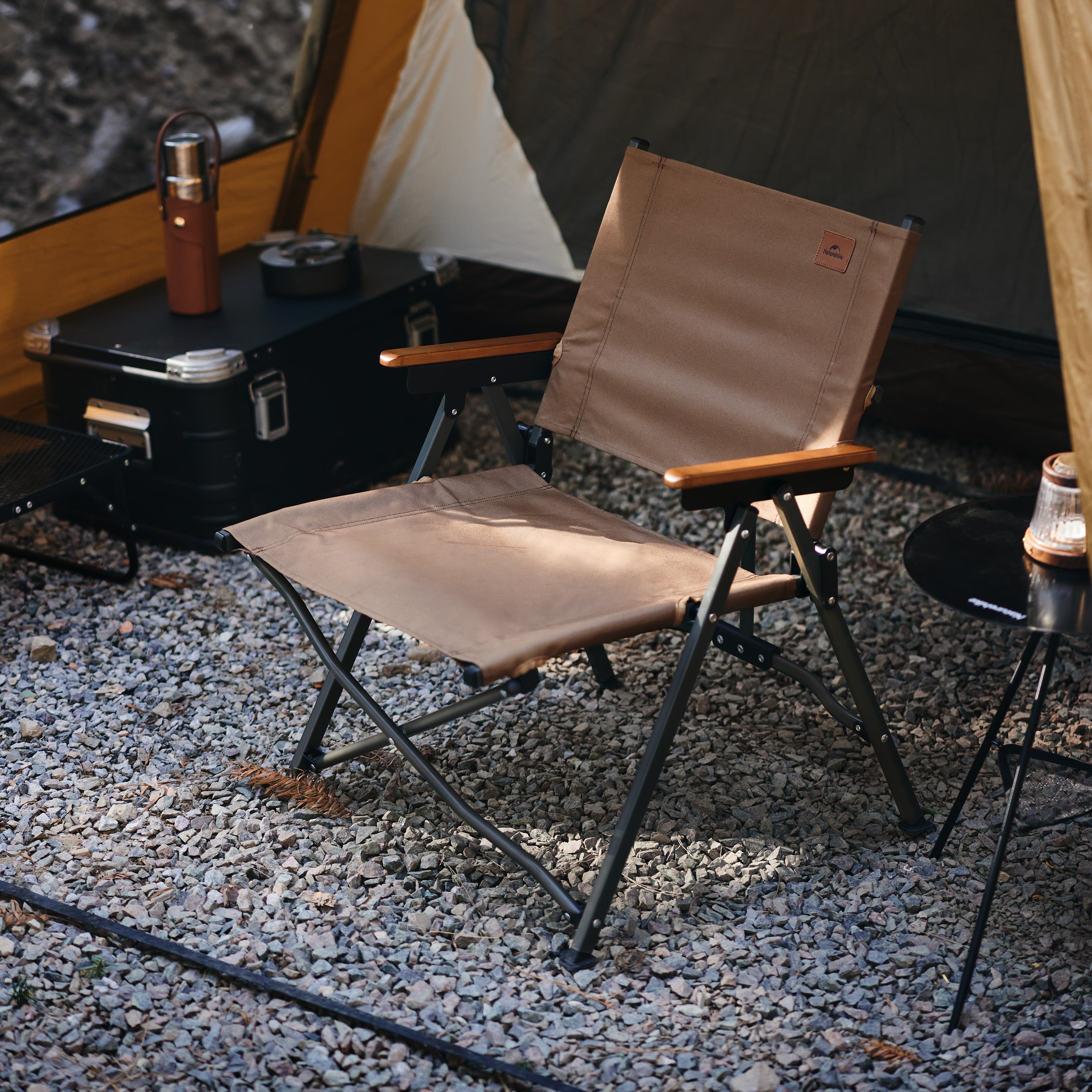 【新品訂購】暮望L04速開折疊椅 | 輕量化克米特椅 | 櫸木扶手露營椅 CNK2300JJ018