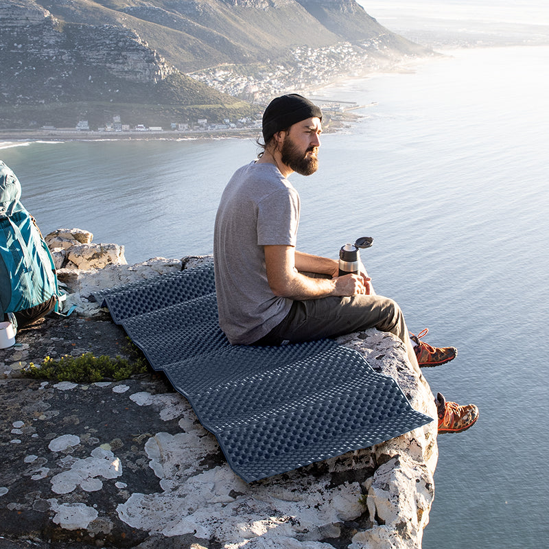 【Featured】單人蛋巢折疊式露營床墊 - 藍色/卡奇色