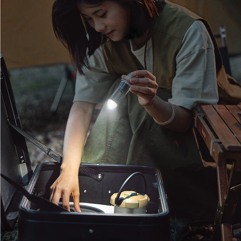 【新品訂購】尋野二合一氣氛燈 | 二檔調節 | 小巧便携 CNK2350ZM010