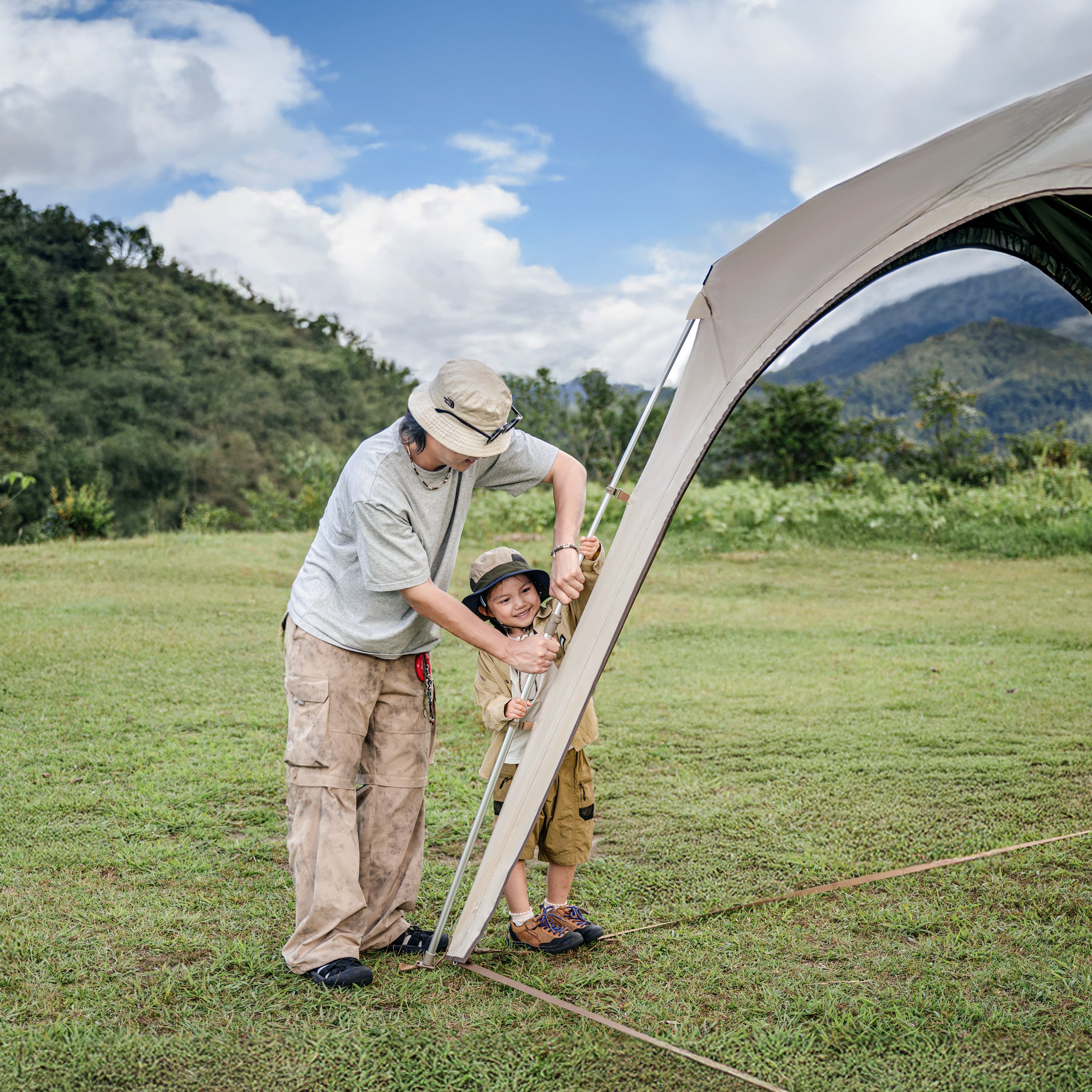 Naturehike Cloud Boundary Freestanding Quick-Open Tarp | Titanium Black Glue UPF50+ Living Tent
