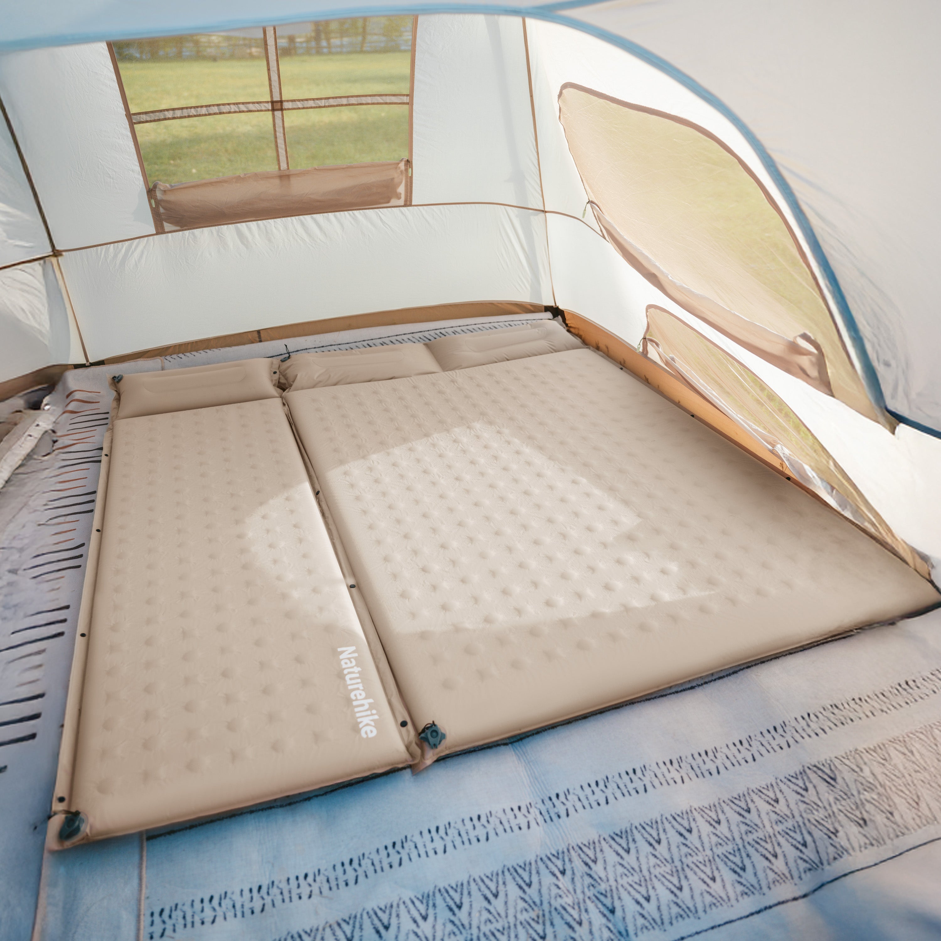 自動充氣露營床墊 | 內附枕頭 | 多碼多色選擇 CNK2550WS025