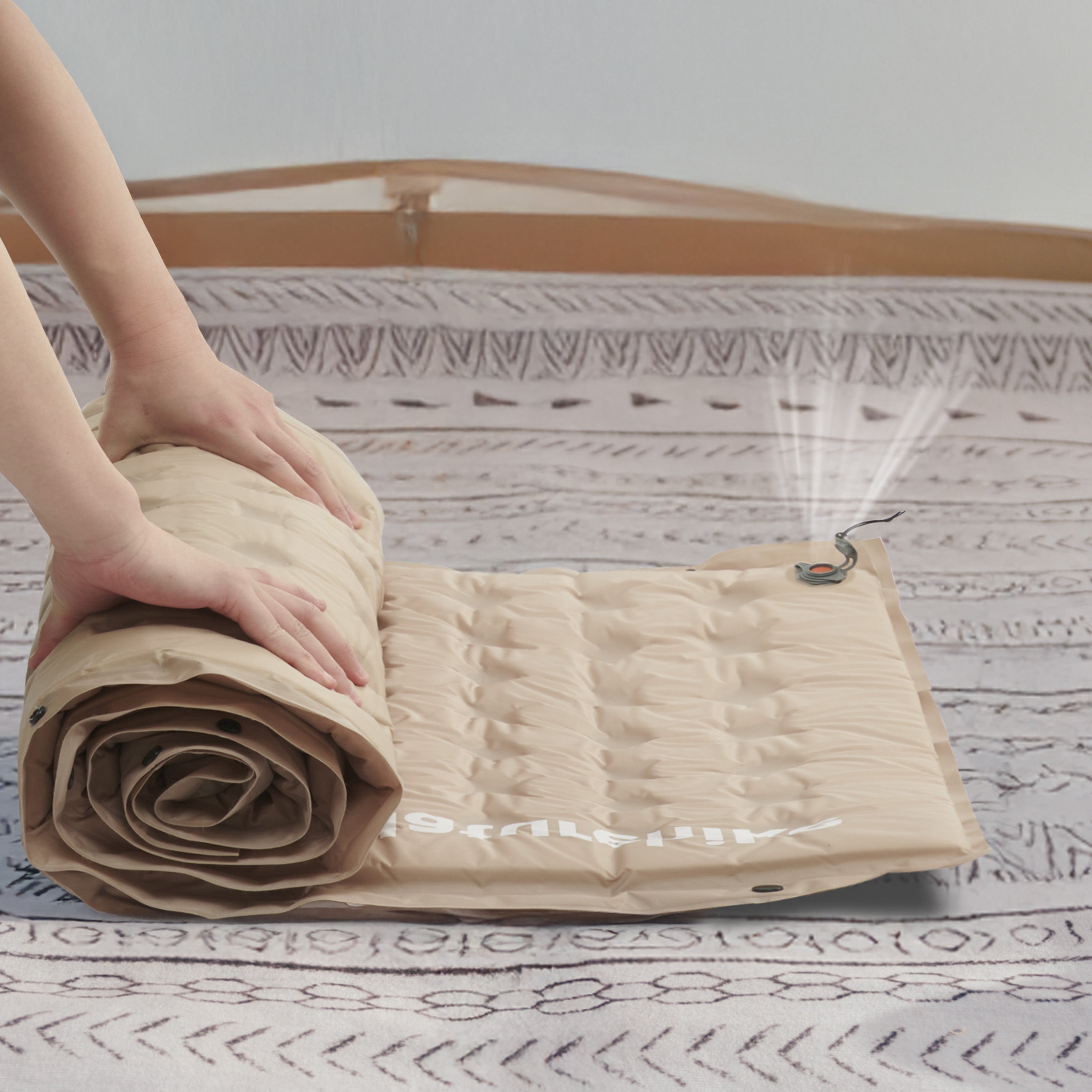 自動充氣露營床墊 | 內附枕頭 | 多碼多色選擇 CNK2550WS025