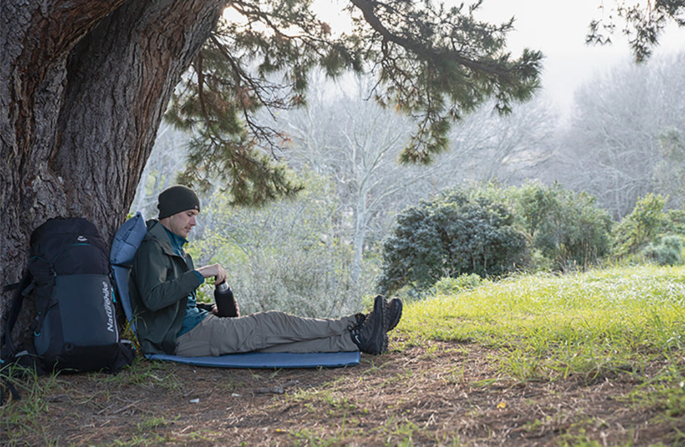 Q002露營自動充氣床墊(連枕頭) - 藍色