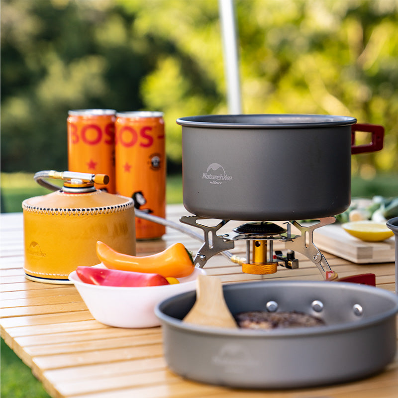 J009折疊野營爐(附氣罐轉換器一枚)